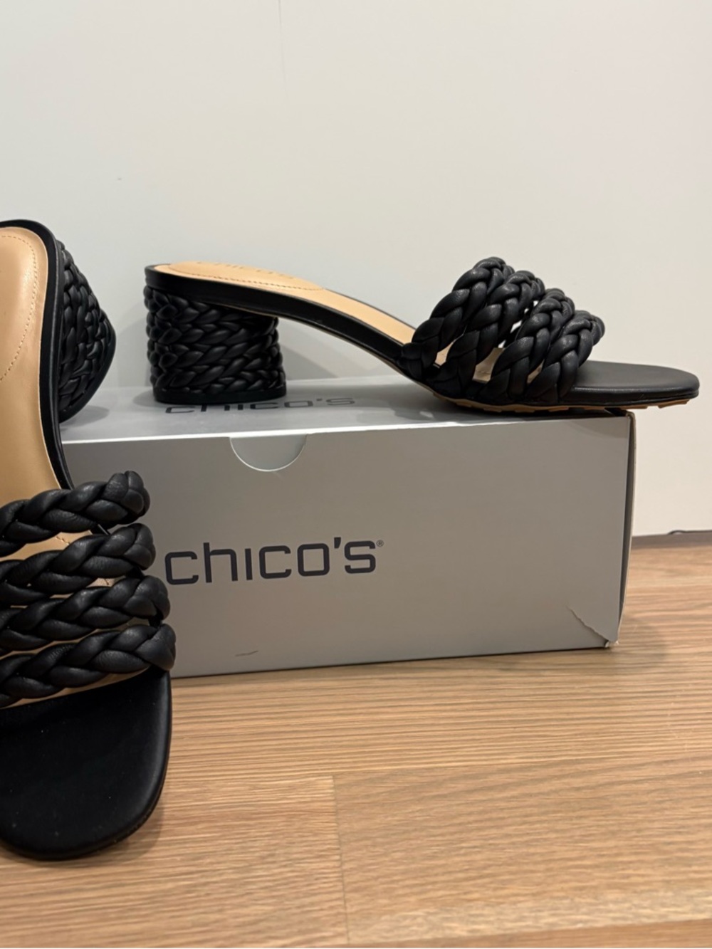 Chico's Black Willow Braided Block Heel Slide Mules size: 8
